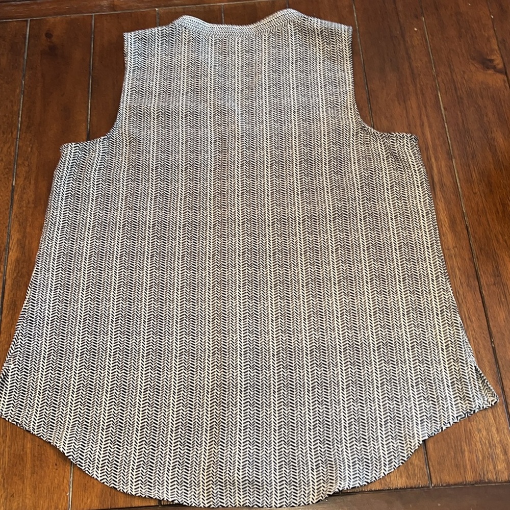 Croft & Barrow Tank size M black and white pattern - Picture 7 of 8